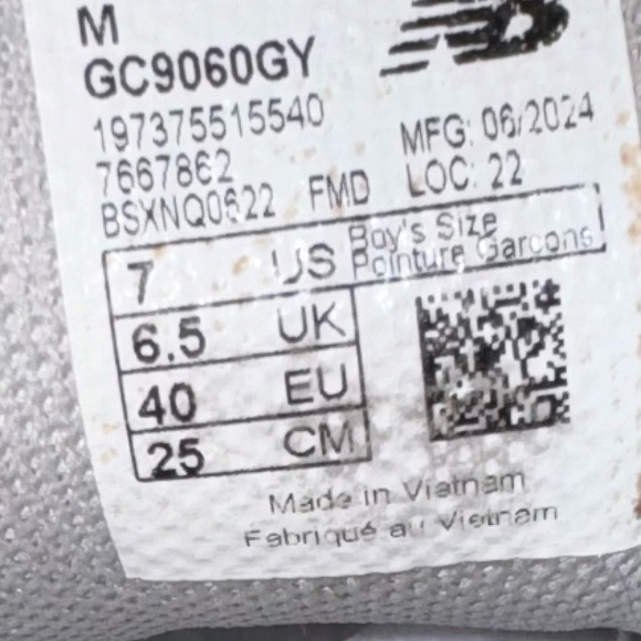 New Balance 9060 Gray and Cream Sneakers - Picture 5 of 5